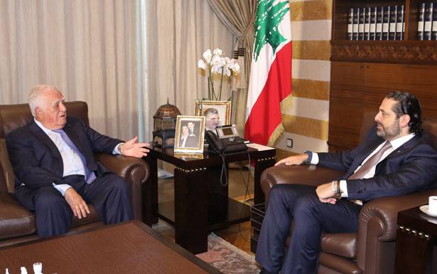 الحريري عرض الأوضاع
مع حاصباني وخلـيــل والقصّار