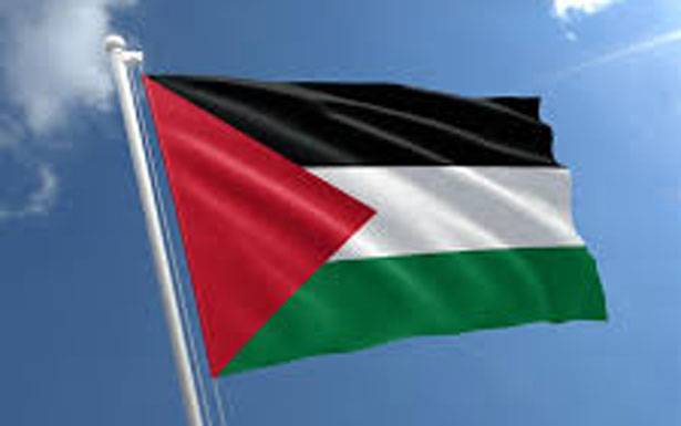 اللجان الفلسطينيّة تعمل على استكمال
إجراءات عودة اللاجئين الفلسطينيين
لمناطقهم في سوريا