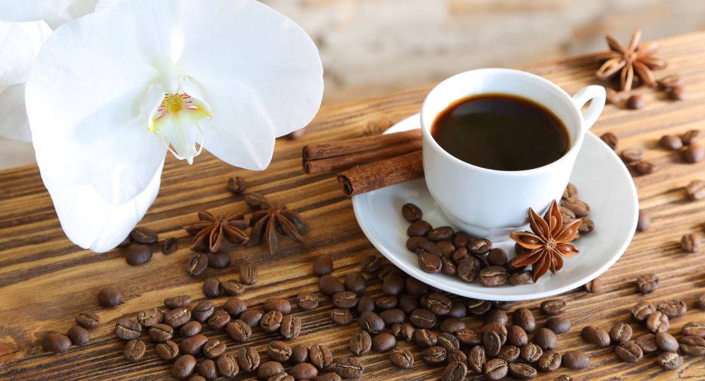 شرب القهوة يومياً يؤثر على النوم على المدى الطويل