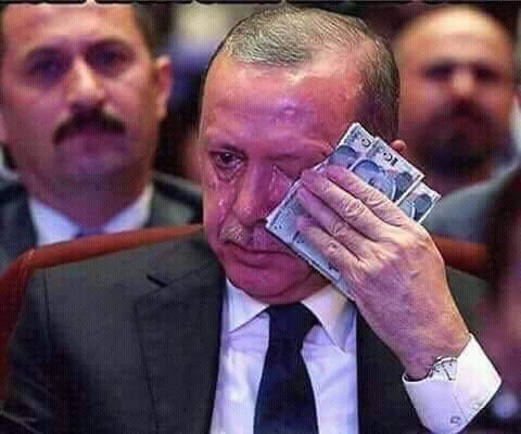 وهاب ينشر صورة لاردوغان و هو يمسح دموعه بالعملة التركية..و هذا ما قاله