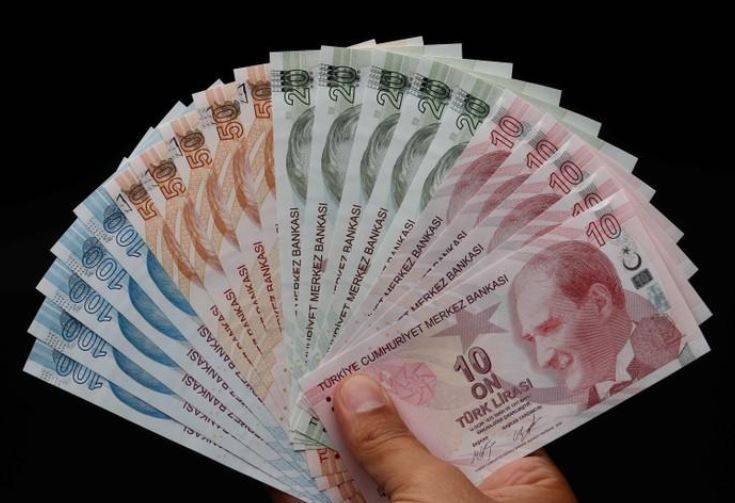 البنوك السعودية لا تلحظ تأثيرا جوهريا لهبوط الليرة