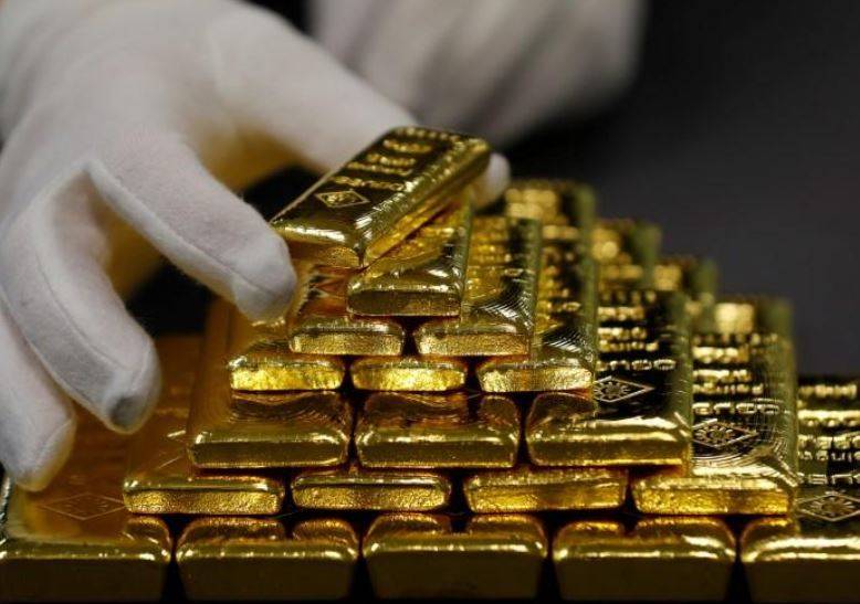 الذهب يتعافى من أدنى مستوى في 19 شهرا مع تراجع الدولار