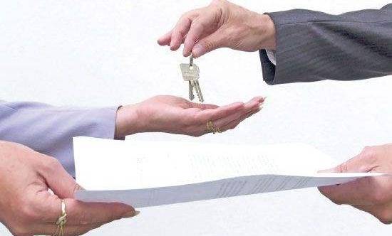بسبب عدم دفع الايجار..طعنه بسكين