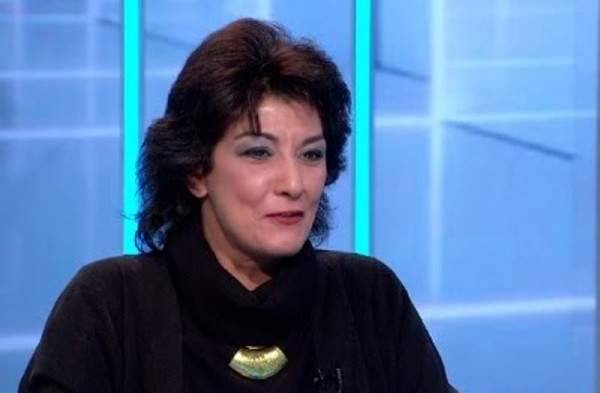 سماح أنور توضح حقيقة اصابتها بمرض خطير