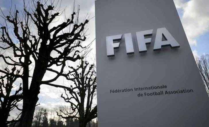 الفيفا يفرض غرامة مالية على اتلتيكو مدريد