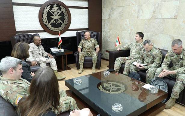قائد الجيش بحث مع وفد
أميركي في علاقات التعاون