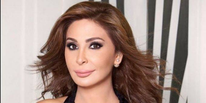 إليسا توجه رسالة مؤثرة إلى والدتها