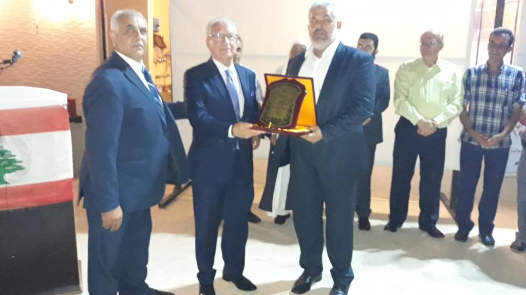ممثل حاصباني في حفل تكريم داعمي المركز الصحي في تكريت: الصحة وضعت خطة متكاملة وخريطة خدمات طبية ونالت عكار قسطا هاما منها