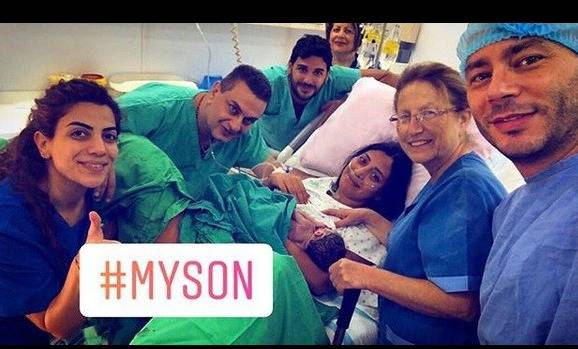 بالصورة: رودولف هلال يرزق بمولوده.. وهذه هدية ناجي الأسطا