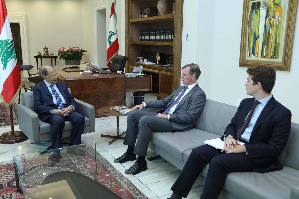عون استقبل الدويهي وحمود ودبلوماسيين