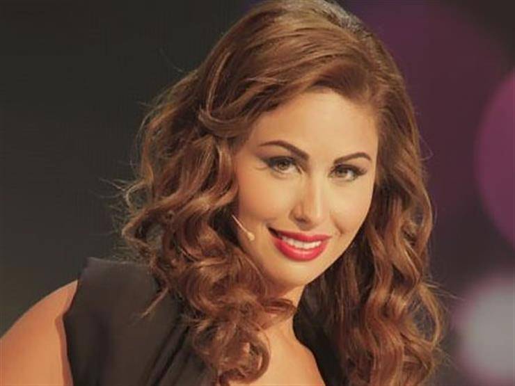 مي سليم .. شقيقة دانا حمدان بخير وعادت الى فنها !