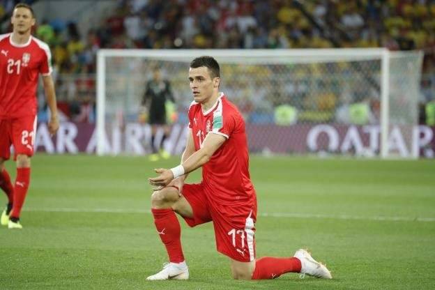 اينتراخت فرانكفورت يضمّ فيليب كوستيتش