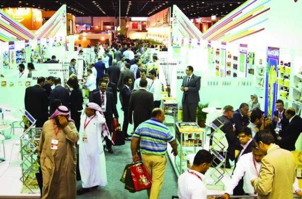 اصدار 11418 تصريح تجاري في دبي خلال النصف الأول