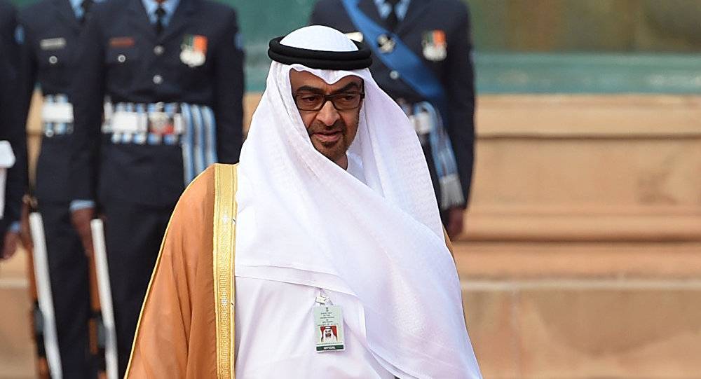 محمد بن زايد يتلقى اتصالا هاتفيا من وزير الخارجية الأمريكي