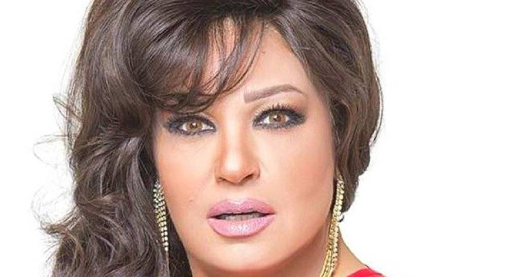 فيفي عبده تعايد الجميع بفيديو مضحك: 