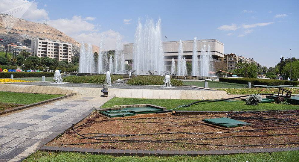 الأديب والروائي السوري حنا مينة يغادر الدنيا عن عمر يناهز 94 عاما