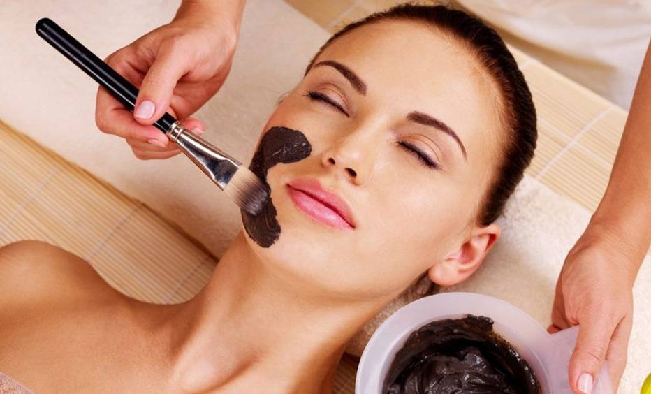 قناع القرنفل لصفاء البشرة والتخلص من البثور !