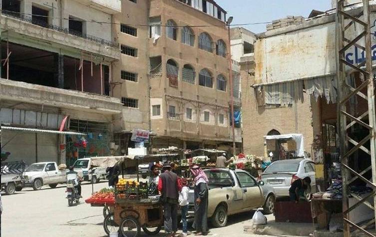 بالصور مجهولون ينشرون ملصقات في الرقة.. هذا ما جاء فيها!