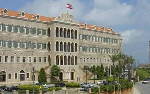 الفراغ بشأن تأليف الحكومة