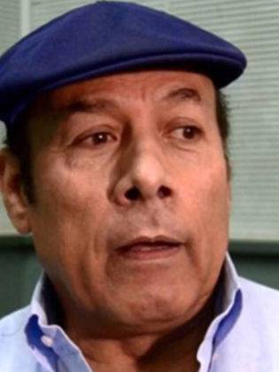 أحمد ماهر: ما يقال على خشبة مسرح مصر لا يسمع إلا فى النواصى والحارات