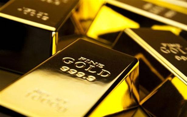 النزاعات التجاريّة تــرخــــي بثقلها
على أسعار الــذهـــب والــنــفـط