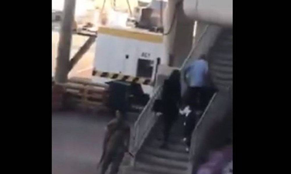 أشخاص يتوجهون للطائرة بشكل مباشر... والامن العام يوضح
