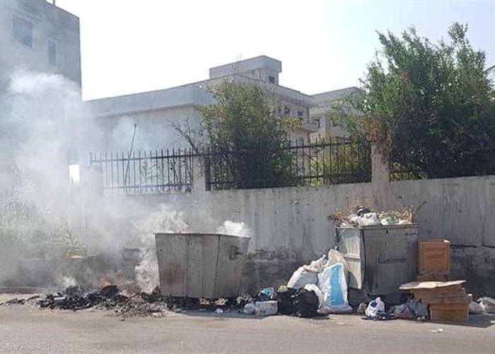 بلدية المنية توضح سبب تراكم النفايات