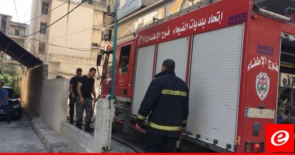 اخماد حريق شب داخل شقة في احدى المباني في برجا