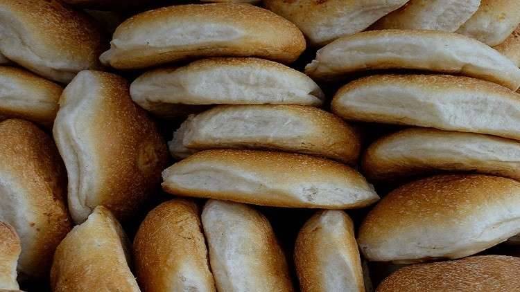 أزمة خبز في الخرطوم والسودانيون ينتظرون في طوابير لساعات