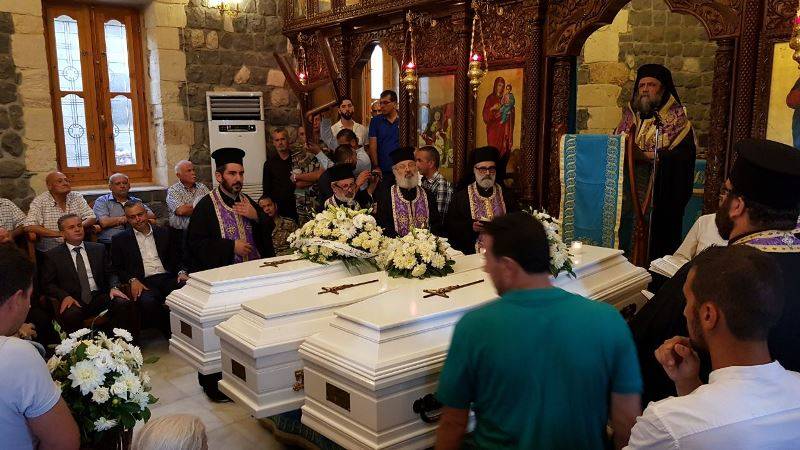 بلدة تلعباس الغربي ودعت ضحايا حادث السير الثلاثة
