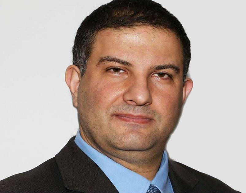 زياد عقل ناشد رئيس الجمهورية الطلب من وزارتي الداخلية والاشغال التحرك لحماية الناس على الطرقات