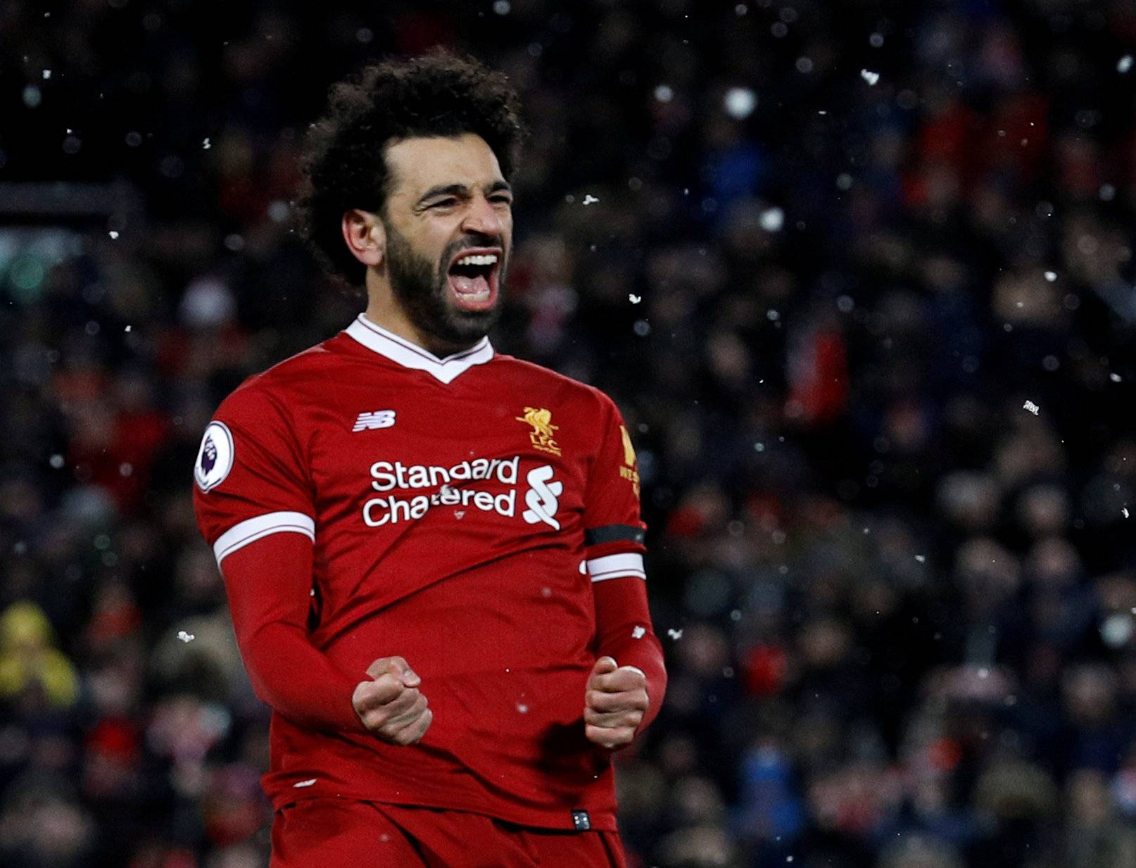 صلاح يتألق ويقود ليفربول لفوزه الثالث