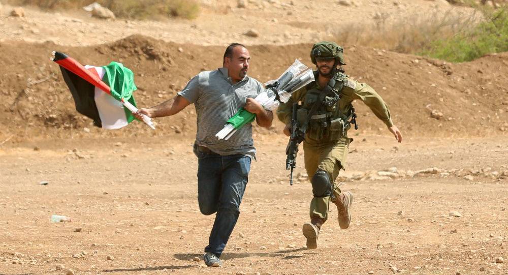 إصابة فلسطيني بثلاث طلقات خلال مواجهات مع الجيش الإسرائيلي