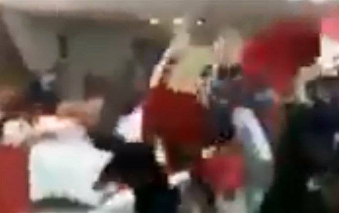 بالفيديو - اشكال كبير بين أهل عروسين في بيروت!