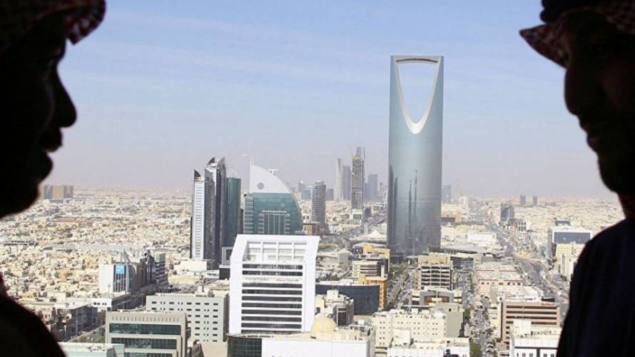 غلاء الأسعار والضرائب يجبران عائلات أردنية على مغادرة السعودية