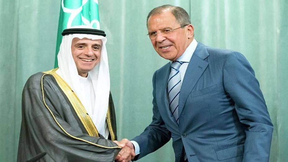 أكبر انفجار قد يحصل: قرارات ترامب وسقوط العراق والصواريخ الإيرانية فيه
أميركا تفصل شرق الفرات عن سوريا وروسيا وضعت شروط للسعودية