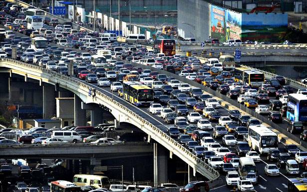 زحمة السير.. «المرض المخفي» في لبنان