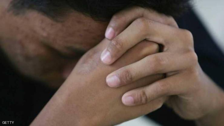 هذه العلامات تنذر بـ'قرب الانتحار'