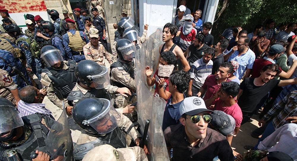 عقب دقائق من فرضه... قيادة عمليات البصرة ترفع حظر التجوال