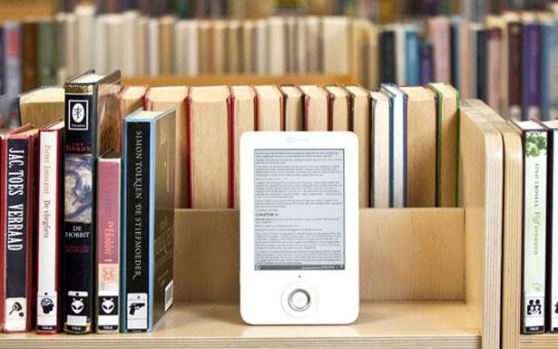 الإنترنت» بوجه الكتاب.. مـن يـربـح؟
هذا ما حصل مع «إيفا» في المكتبة !!