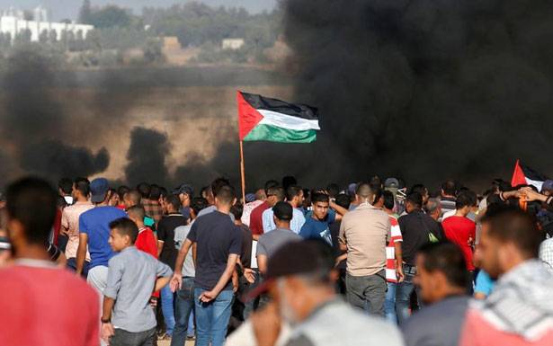 شهيدان فلسطينيان ومسيرات العودة لن تتوقف

اسقاط طائرة اسرائىلية مسيرة في غزة