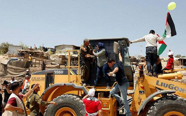 قرار اسرائيلي بهدم قرية الخان الاحمر في القدس
