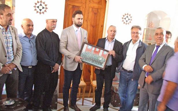تيمور جنبلاط تابع وزواره أموراً مطلبيّة