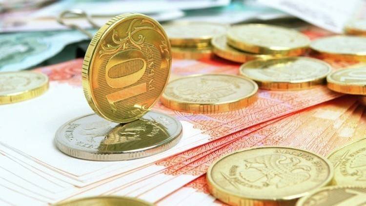روسيا توضح أسباب تراجع الروبل