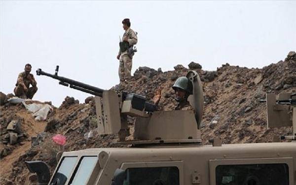 متحدث صالح: دول خليجية تزود الحوثيين بالسلاح