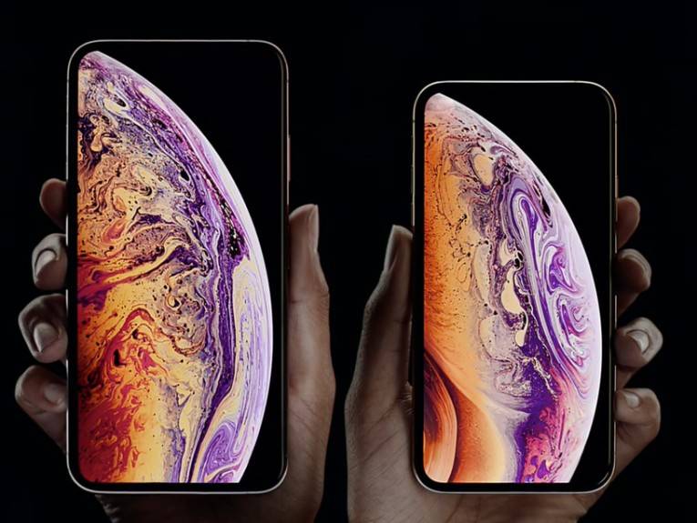 آيفون XS  بميزة غير مسبوقة!