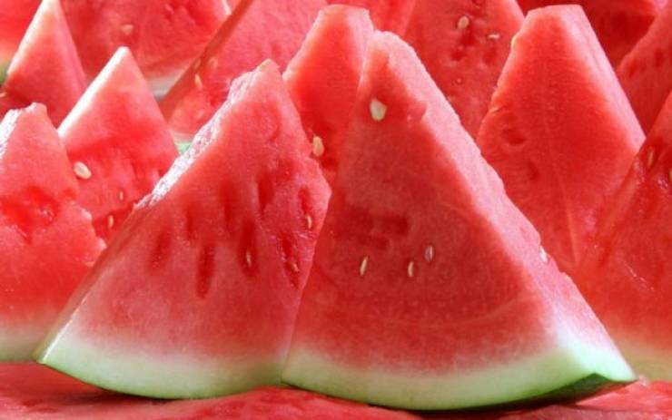 7 فوائد للبطيخ الأحمر تغير صحتك!