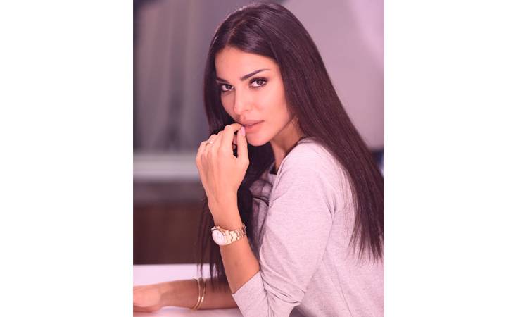رسالة مؤثرة من نادين نجيم !