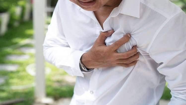 فيروس ينتشر عبر اللمس يضاعف خطر الإصابة بأمراض القلب