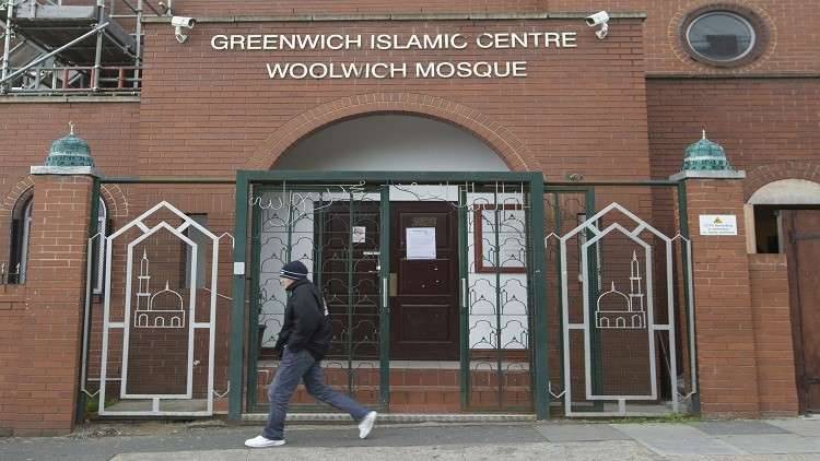 عاجل-- حادث دهس قرب مسجد في لندن